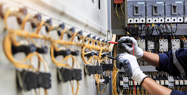 Professional Electrician technician working in Elk River, MN